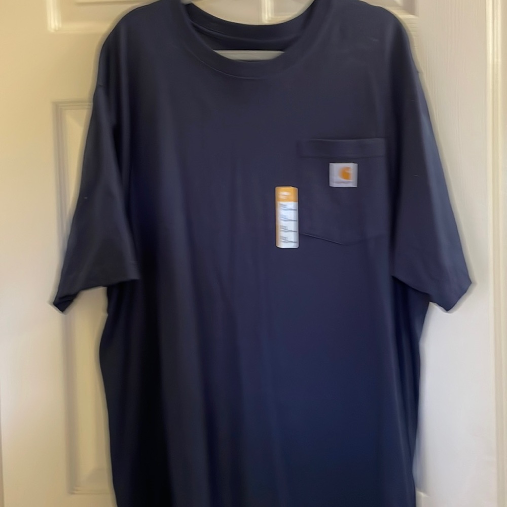 Mens Carhartt tee.  XL Loose fit NWT. $20